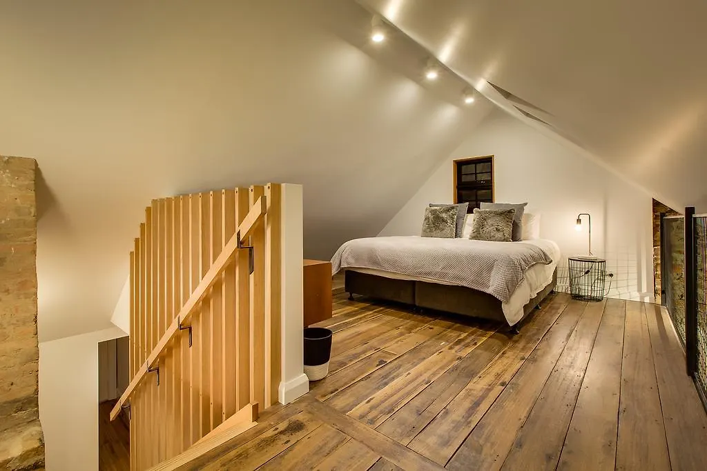 White Room Apartments Hobart